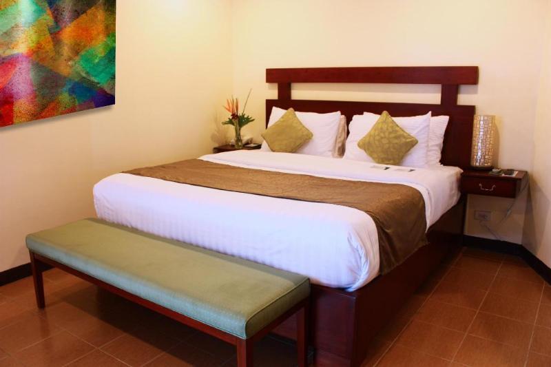 Canyon Woods Resort Club Tagaytay Tagaytay City Εξωτερικό φωτογραφία